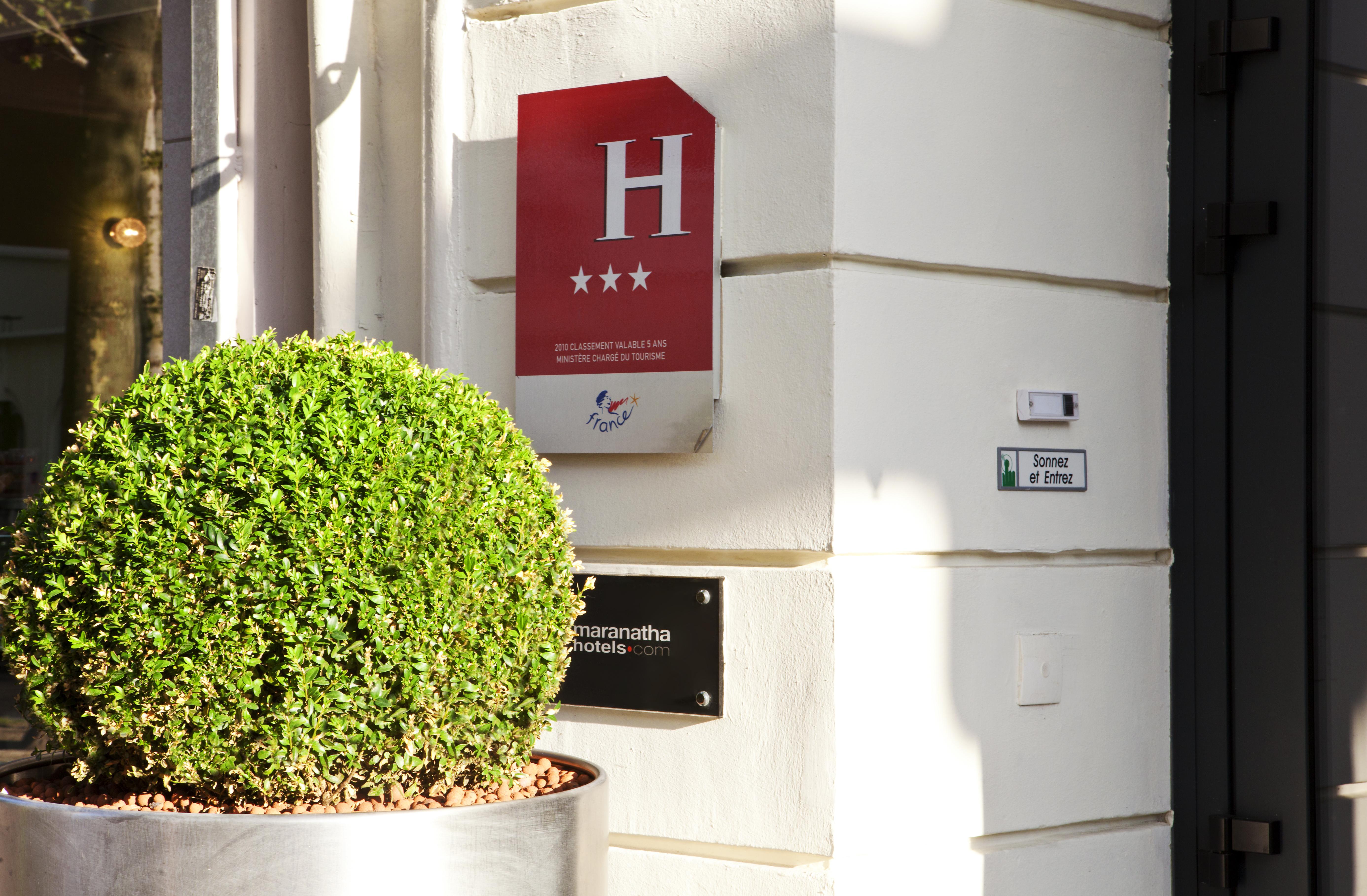 Trianon Gare De Lyon Hotel Париж Екстериор снимка