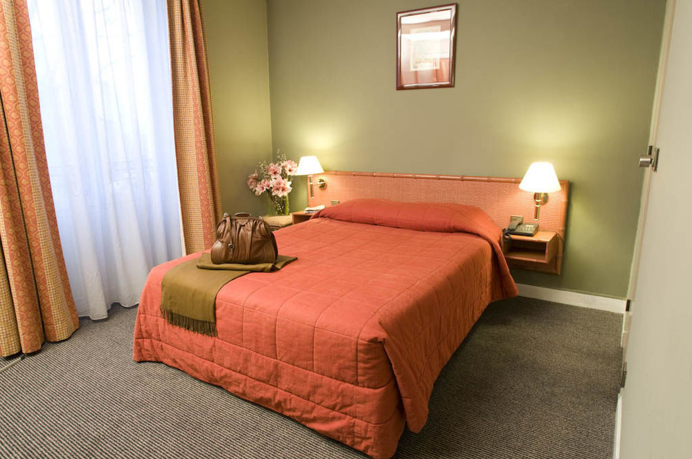 Trianon Gare De Lyon Hotel Париж Стая снимка