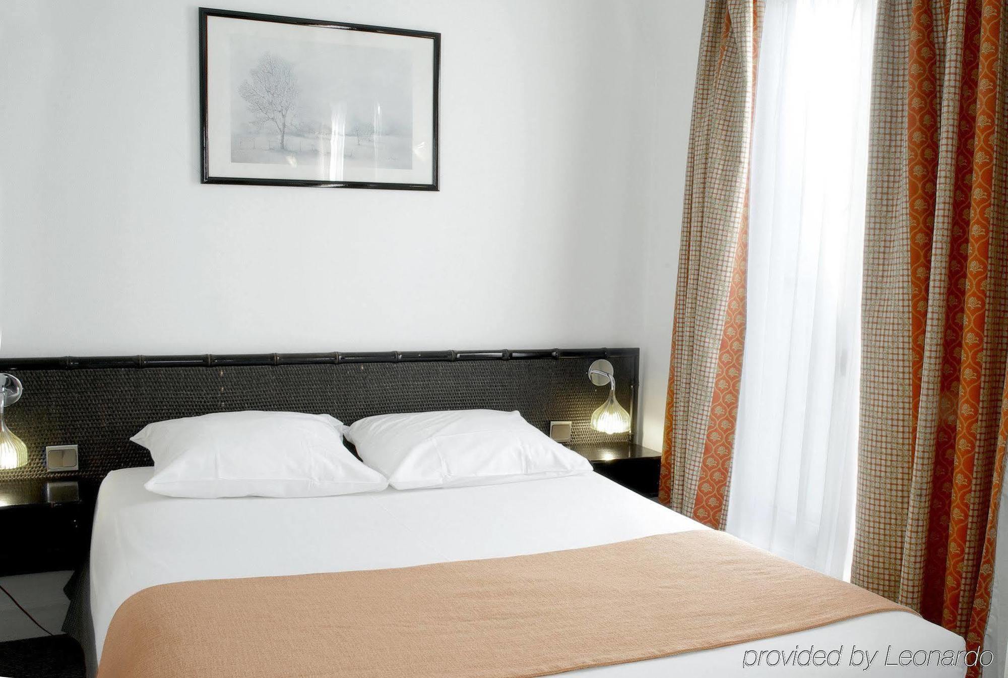 Trianon Gare De Lyon Hotel Париж Стая снимка