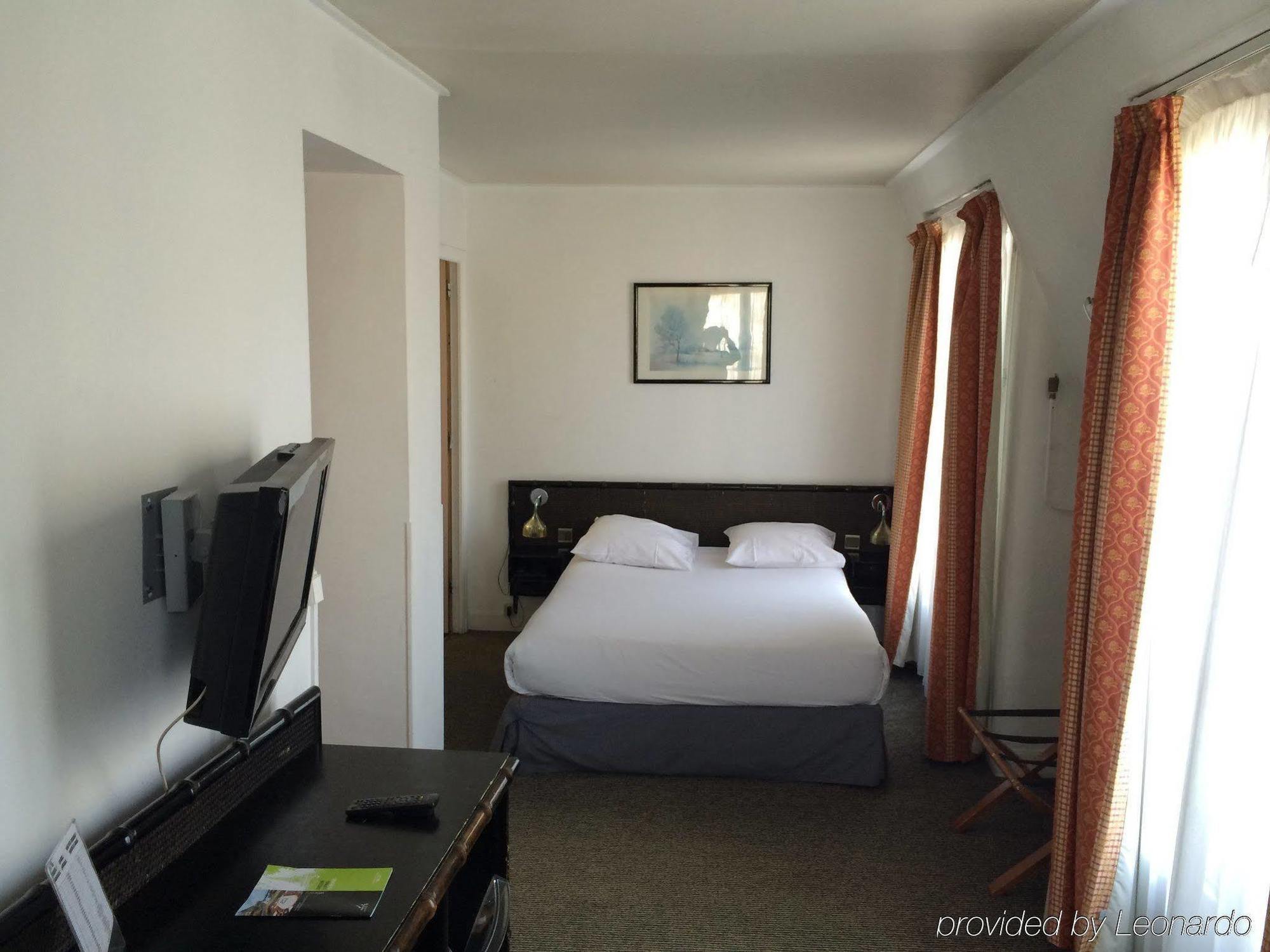 Trianon Gare De Lyon Hotel Париж Екстериор снимка